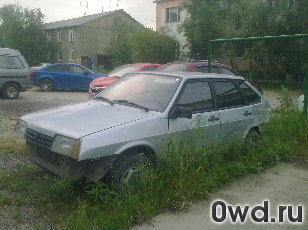 Битый автомобиль LADA (ВАЗ) 2109